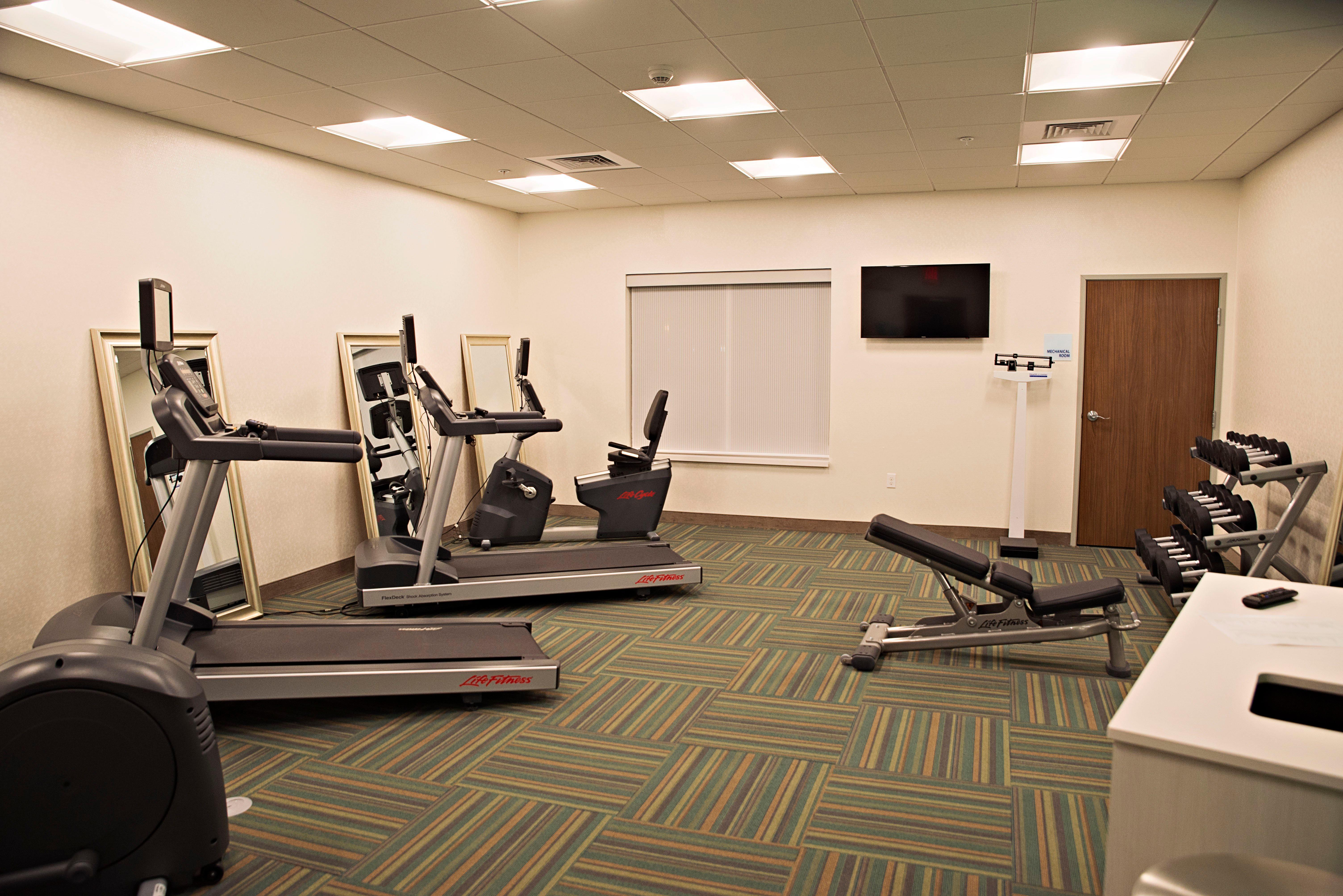 Holiday Inn Express & Suites - Rantoul By Ihg Екстериор снимка