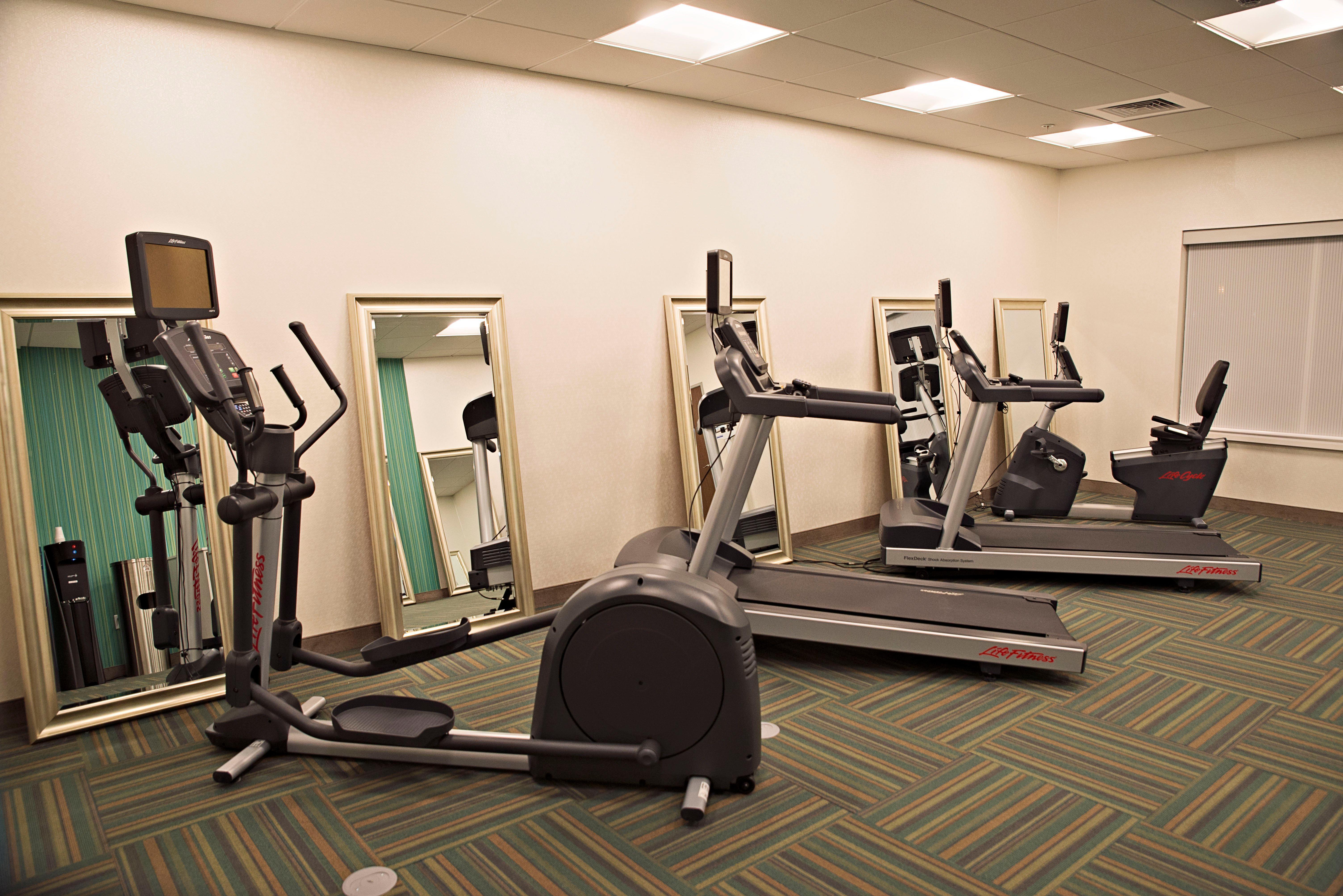 Holiday Inn Express & Suites - Rantoul By Ihg Екстериор снимка
